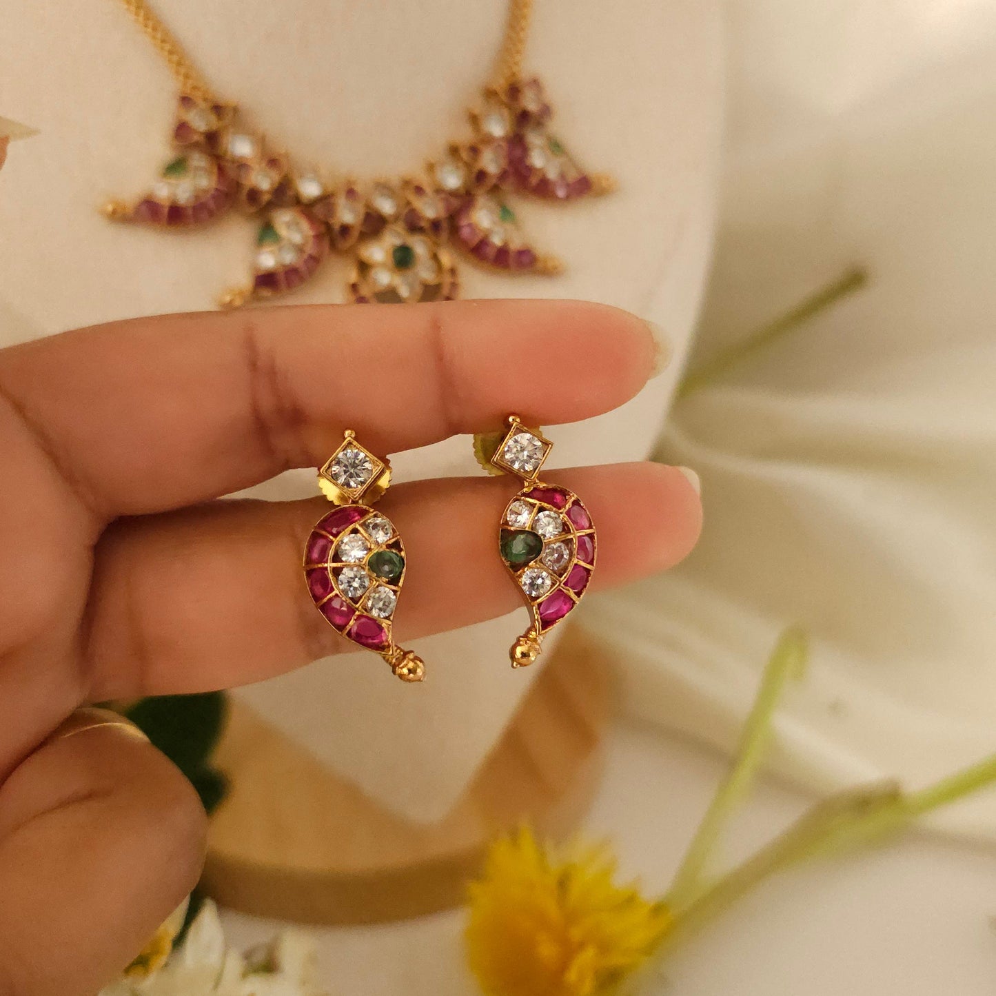 South Indian Kemp Stone Necklace Set