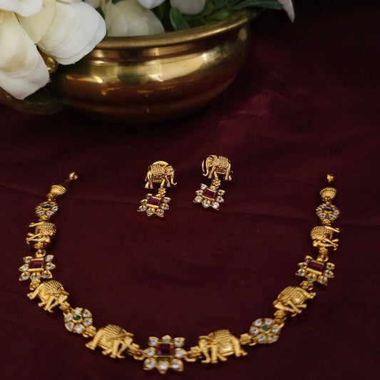 Royal Elephant Motif Necklace Set