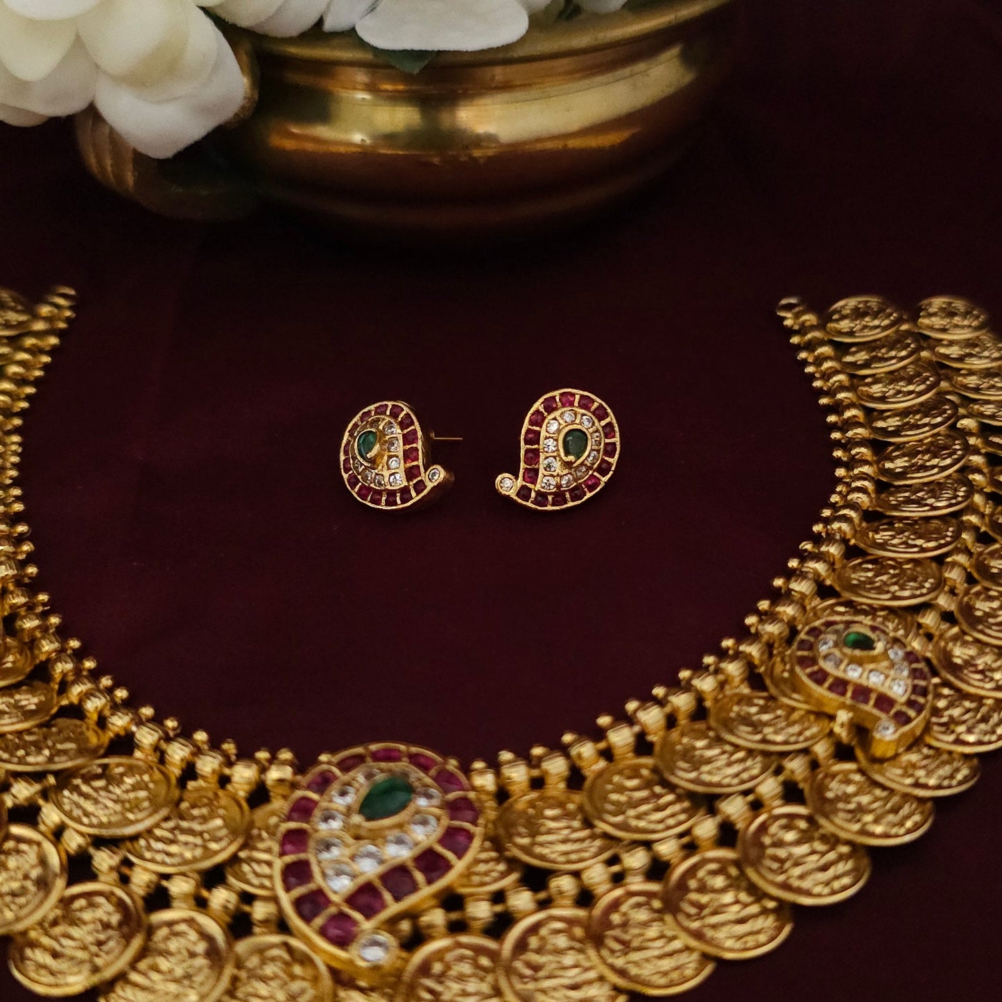 Antique Gold 2-Layer Lakshmi Coin Necklace Set with Kemp Stone Paisley Design
