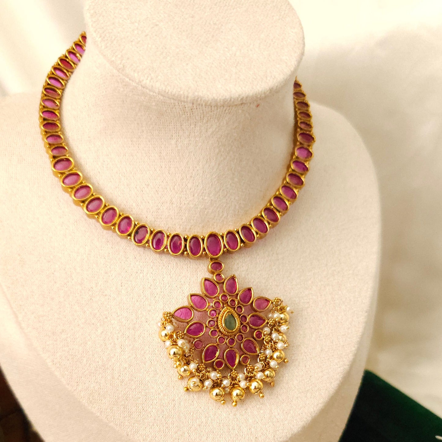 Ruhani Ruby Floral Choker Necklace Set