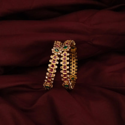 A Set of 2 Heritage Red and Green Kemp stone Bangles