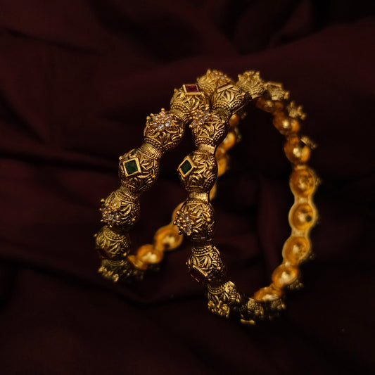 Vintage Royal Kada Set