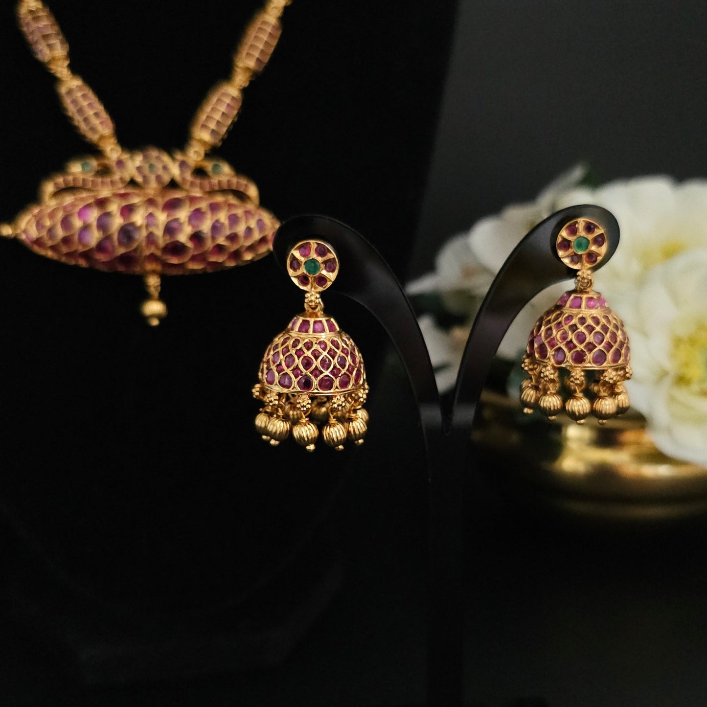Heritage Kemp Stone Necklace Set