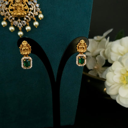 Lakshmi Emerald Temple Pendant Necklace Set