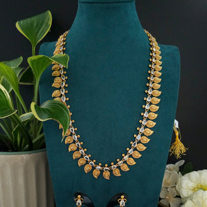 Heritage Mango Motif Necklace Set