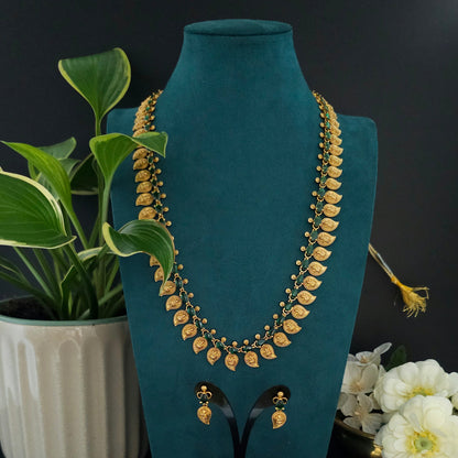 Heritage Mango Motif Necklace Set