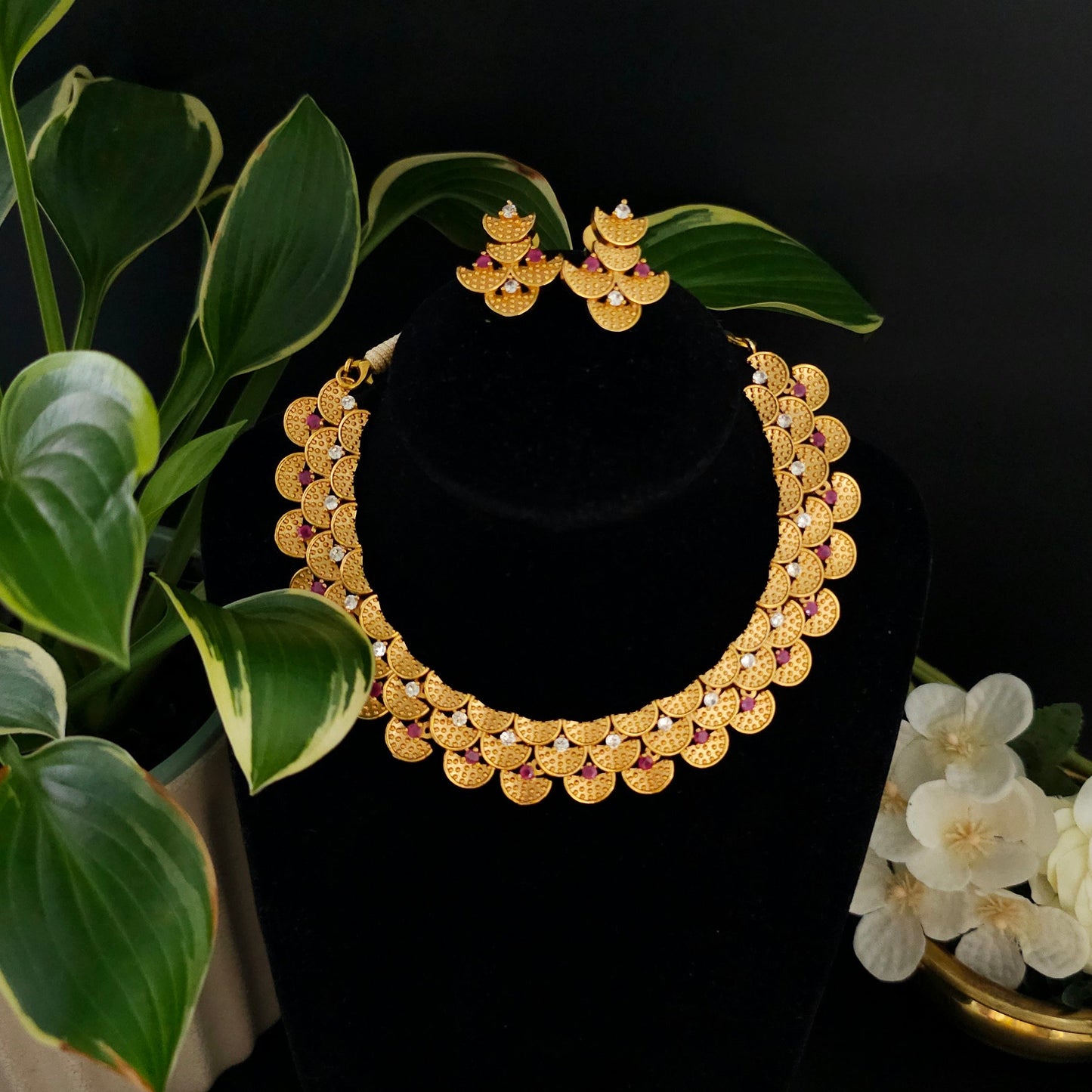 Celestial Scallop AD Necklace Set