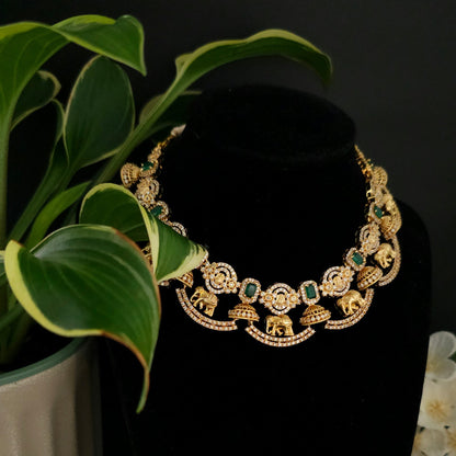 Emerald Elephant Antique Necklace Set