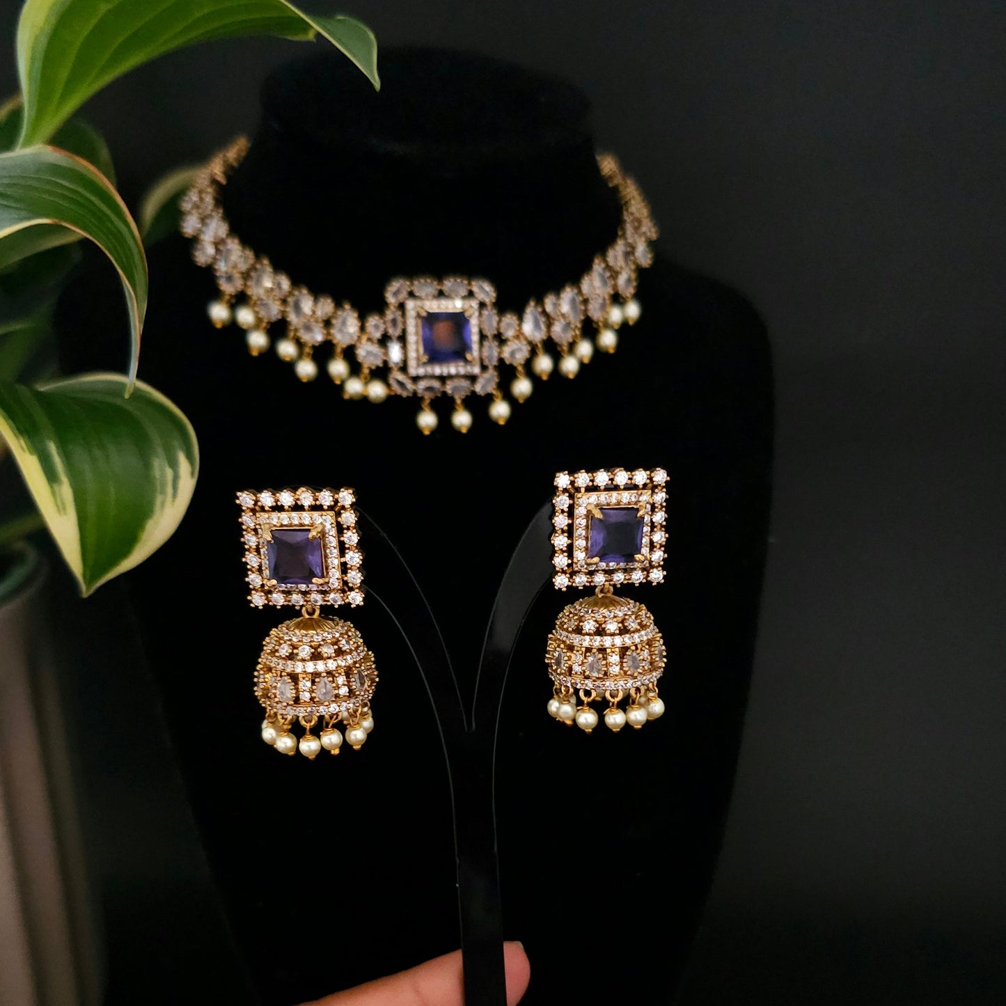 Victorian Style Choker Set