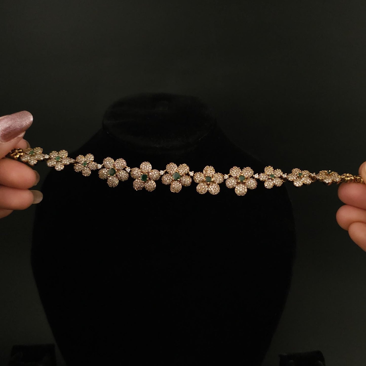 Bloom Elegance Floral Necklace Set
